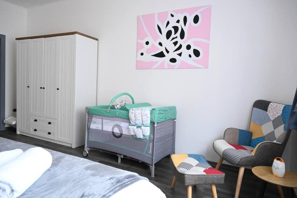 Rodinny Apartman U Broumovskeho Namesti 外观 照片